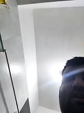 Chat XXX en directo de vinay_smalldick