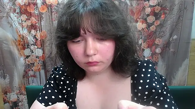 NeonilaLisova's Live XXX Chat