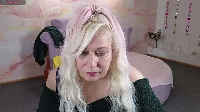 XXX chat uživo modela Penelope_Pinky