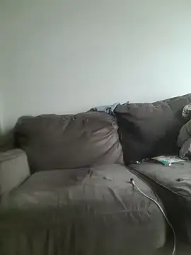 yourMasterisBored's Webcam Show