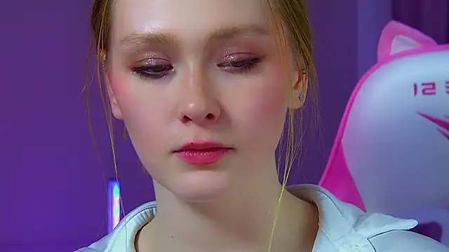 XXX chat uživo modela AgataFoxley