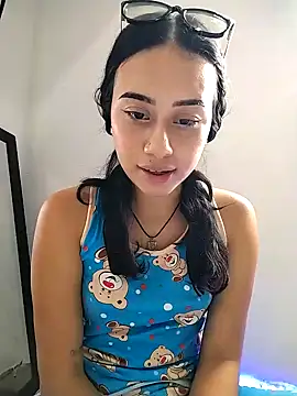 L0lita_Emi12: вебкам-шоу
