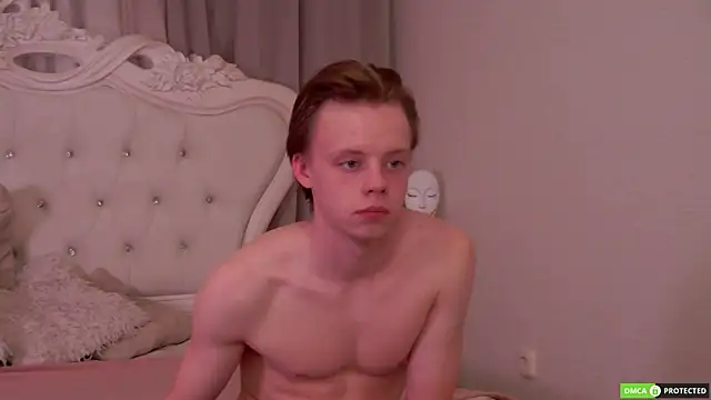 SimonWarner Webcam show