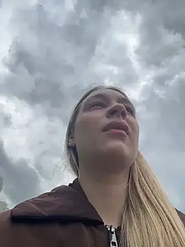 Chat XXX ao vivo de SashaCatt