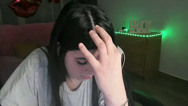 KisaModel Chat XXX in diretta