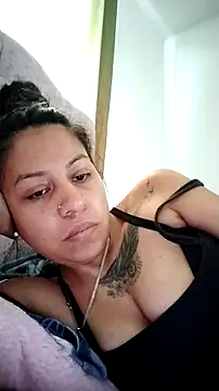 XXX chat uživo modela Tiphanydirty3