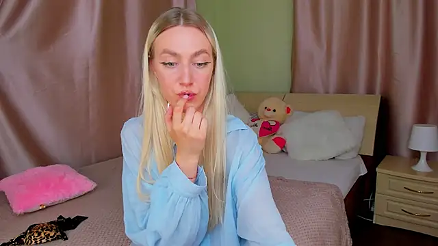 mishapallmer's Live XXX Chat