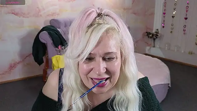 Penelope_Pinky: вебкам-шоу