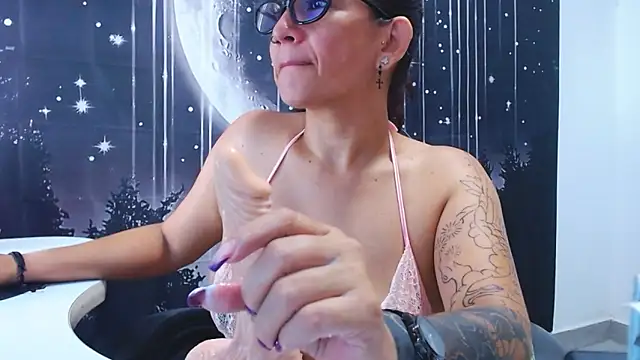 Chat XXX ao vivo de Hikaryfire