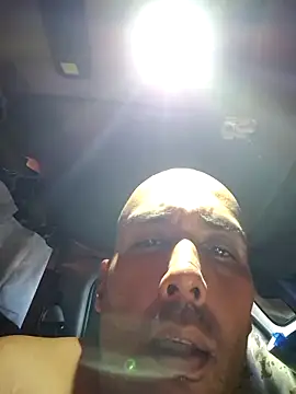 Mikeyjoe2840 Show Webcam