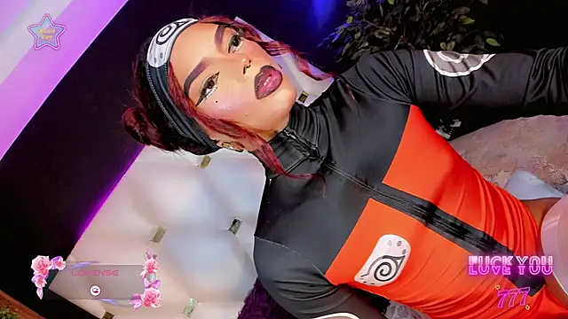 Diiva_Smiith 在線直播表演