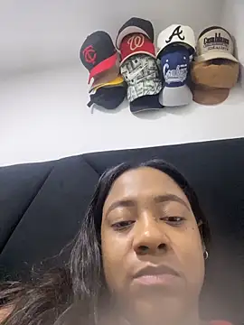amara_queen_のライブXXXチャット