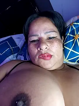 RosenRot07 Live XXX-Chat
