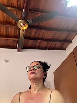 Chat XXX ao vivo de Sharongirl07