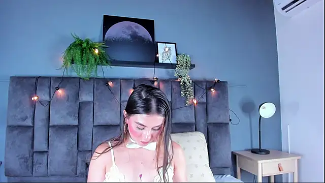 Miia_Anderson Chat XXX in diretta