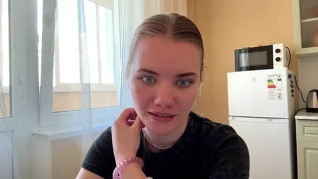 Chat XXX en directo de doana_bebriti