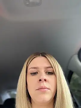 Love_Bri Chat XXX in diretta