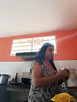 katysquirtdirty Chat XXX in diretta