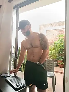 Mike_savage3: απευθείας συνομιλία ΧΧΧ