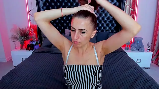 Rebecca_Diamond – Kamerová šou