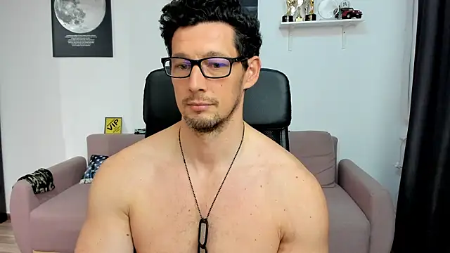BrutusK08 Webcam-Show