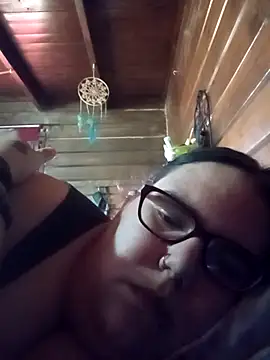 Gatitabuena90 Adlı Modelin Canlı XXX Sohbeti