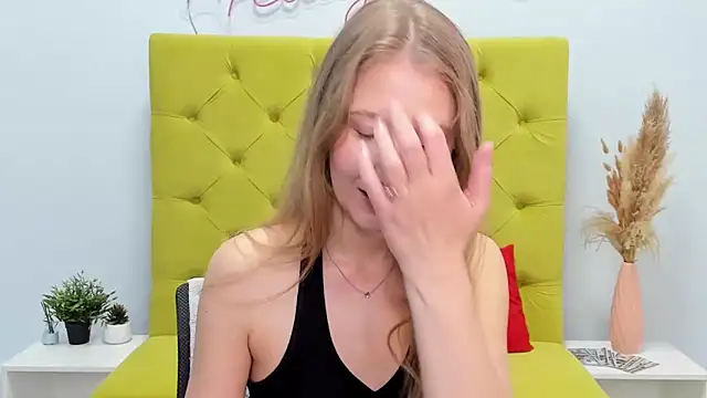 Chatroom XXX en direct de LolaWilsons