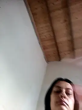 XXX chat uživo modela Akasha001