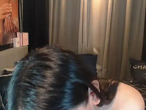 YourHotBambie Show Webcam