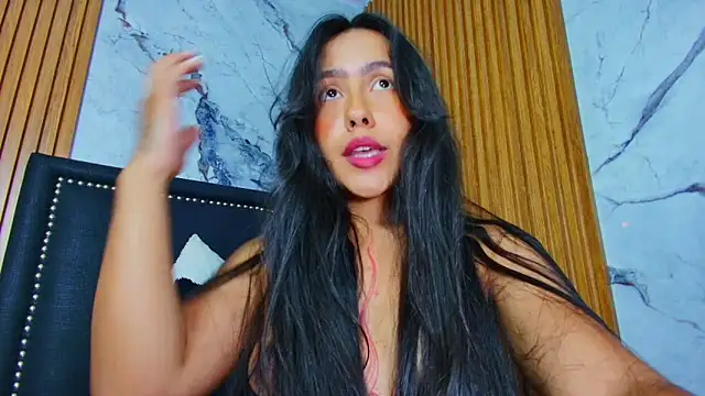 lizza_oss live XXX chat
