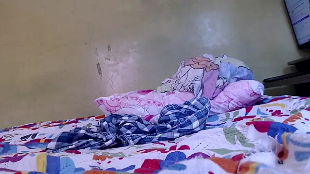 Chat +18 de yulieth_bbw ao vivo