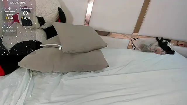 tatikanyx 网络视讯表演