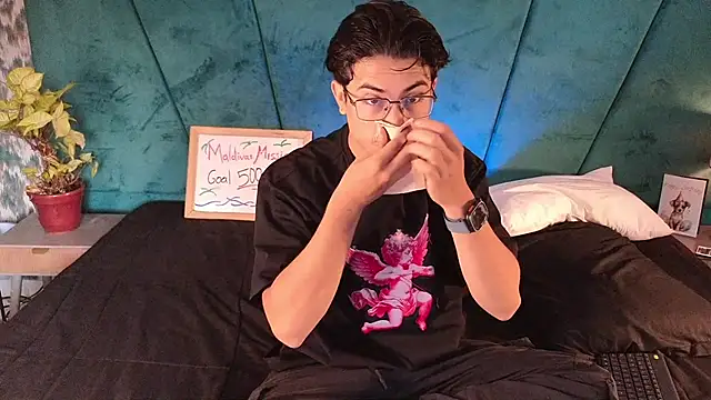 Aaron_Eze webkamerás műsora