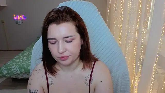Živý XXX chat ShyPerfect