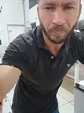 RobertoLuiz84 ওয়েবক্যাম শো