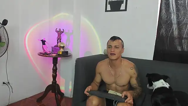 AlexRoyce_ webcam show