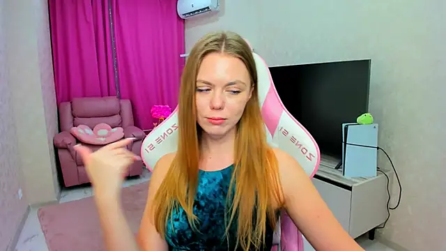 Chat XXX ao vivo de Strawberrye