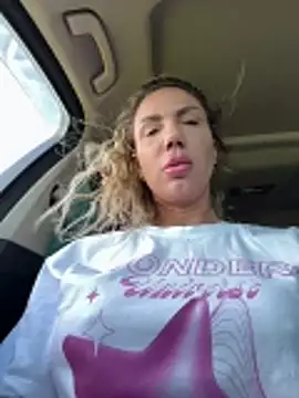 SelineVelvet's Live XXX Chat