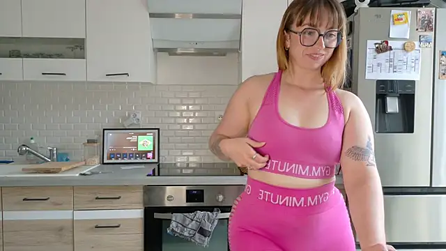 Chat +18 de TokyoAna ao vivo