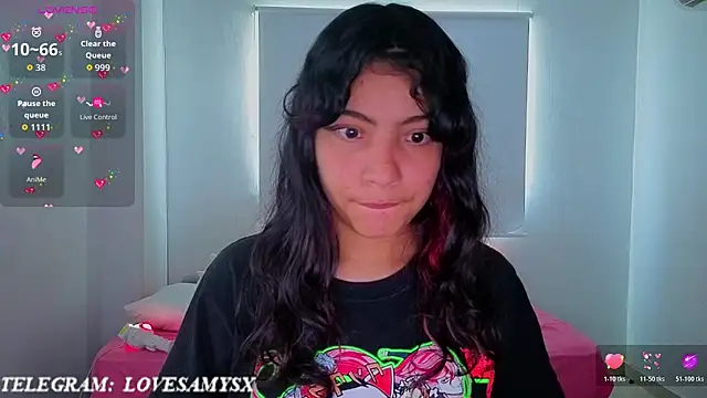Chat +18 de Lovelyamyy ao vivo