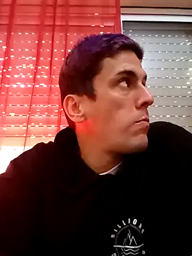 armanidj7 Show Webcam