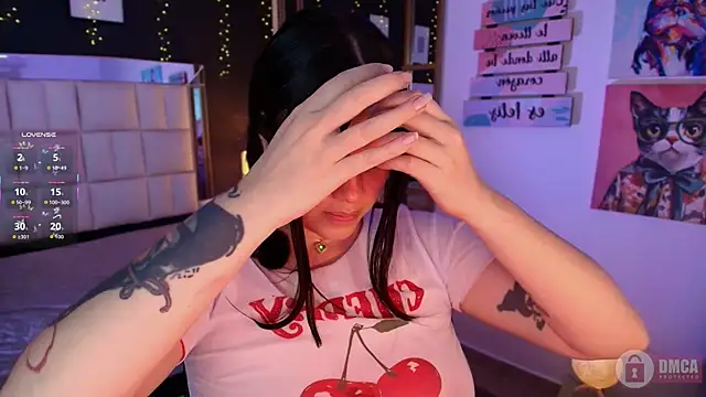 aria_bloomer élő XXX-chatje