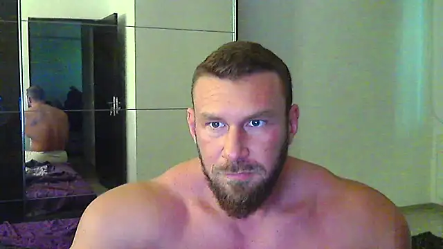 muscularkevin's Webcam Show