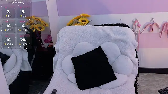 Catwhite_ Live XXX-Chat