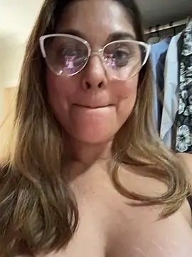 Show Webcam de Mariiii_morena