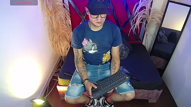 Živý XXX chat Nickk_21_