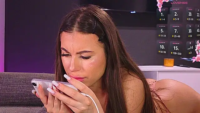 lyv_ty's Webcam Show