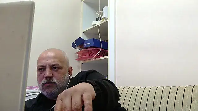 husoizmir Adlı Modelin Web Kamerası Şovu
