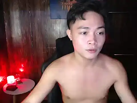 hotzachery Show in webcam
