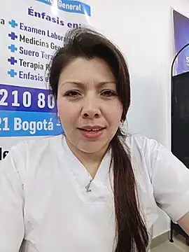 SARA_21- élő XXX-chatje